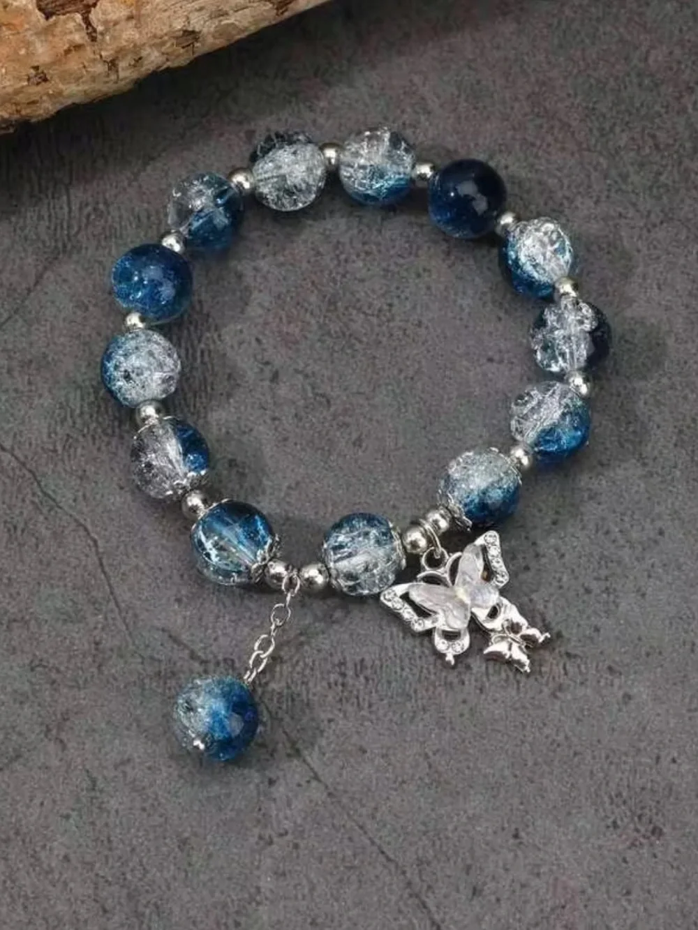 🆕New Blue Sparkle Beaded Bracelet with Butterfly Charm